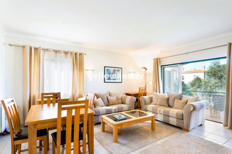 Apartamento T2 num condomínio de golf perto de Lagoa / Carvoeiro 